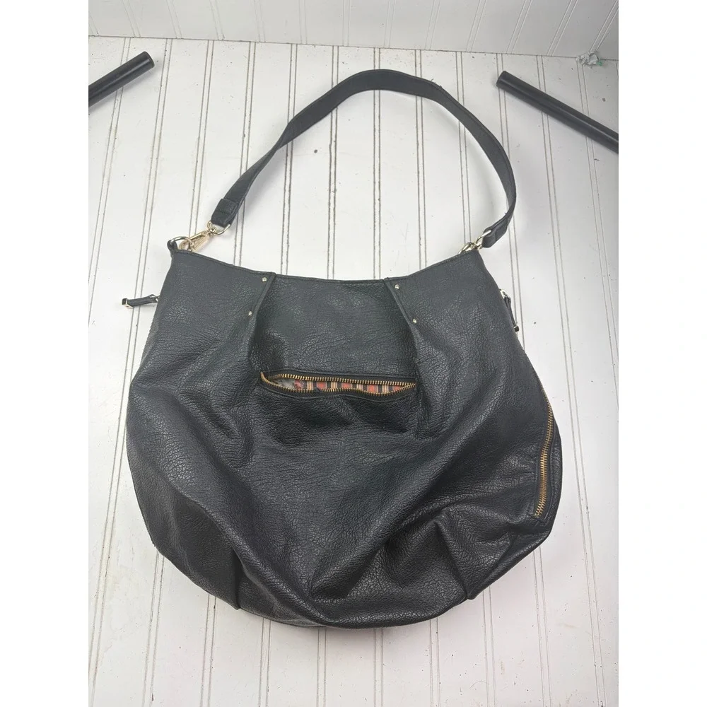 Big Buddha Vintage Y2K Black Pebbled Leather Slouchy Hobo Shoulder Bag Purse